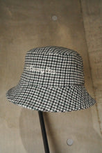 Carica l'immagine nel visualizzatore di Gallery, ANTi COUNTRY CLUB WOOL BUCKET HAT