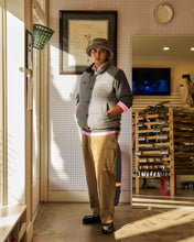 Carica l'immagine nel visualizzatore di Gallery, ANTi COUNTRY CLUB DOWN VEST - BLACK CHECK -