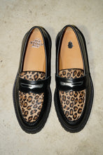 Carica l'immagine nel visualizzatore di Gallery, 【TOOL LOAFER】 ANTi COUNTRY CLUB TOKYO x TOMO & CO. COLLABORATION LOAFER - MADE TO ORDER(受注生産)