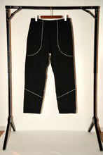 Load image into Gallery viewer, ANTi COUNTRY CLUB TOKYO 2026 SS - WHITE PIPING WARM-UP PANTS(BLACK) -