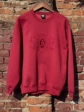 Load image into Gallery viewer, ANTi COUNTRY CLUB TOKYO 2026 SS - “A” EMBROIDERED CREWNECK SWEATSHIRT (BURGUNDY) -