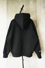 Load image into Gallery viewer, ANTi COUNTRY CLUB COLLEGE LOGO HOODIE - BLACK -
