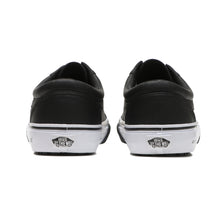 将图片加载到图库查看器，VANS x ANTi COUNTRY CLUB TOKYO COLLABORATION OLD SKOOL SHOES
