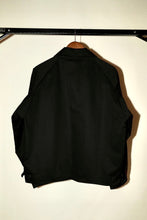 Load image into Gallery viewer, ANTi COUNTRY CLUB TOKYO 2026 SS - SHORT CAR COAT(BLACK) -
