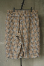 Load image into Gallery viewer, ANTi COUNTRY CLUB 3/4 LENGTH SHORTS - BROWN CHECK -
