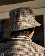 Carica l&#39;immagine nel visualizzatore di Gallery, ANTi COUNTRY CLUB WOOL BUCKET HAT
